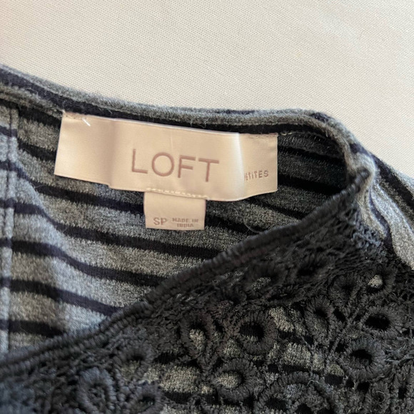 LOFT Petites Gray Dress black stripes lace trim SP - Picture 3 of 7